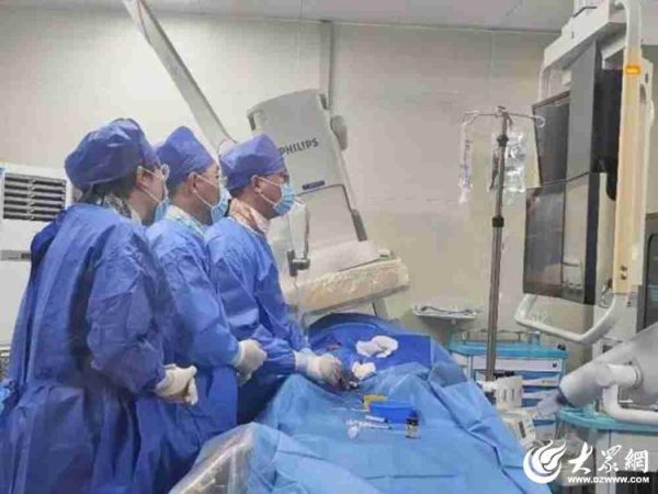 道正网配资 青岛西海岸新区中医医院医学影像科介入诊疗室开展多项外周综合微创介入技术